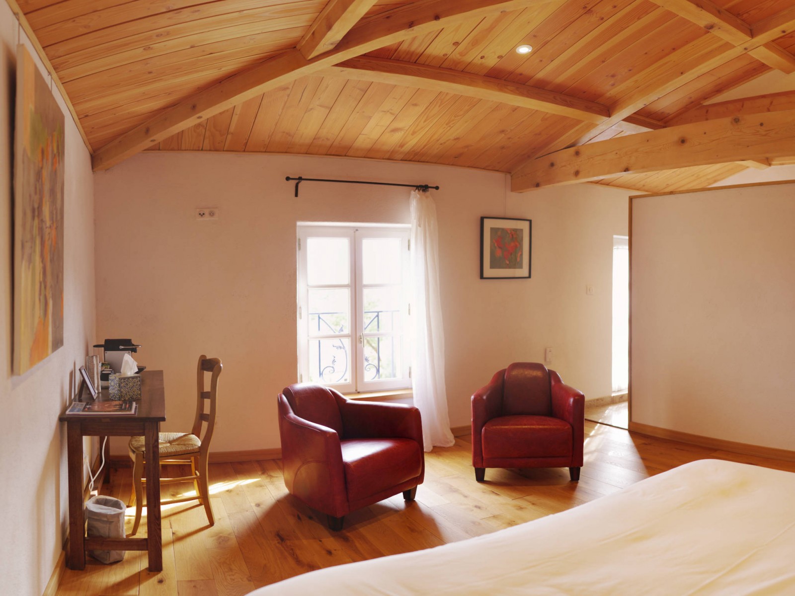 -
Projection: Equirectangular (2)
FOV: 109 x 123
Ev: 8,28